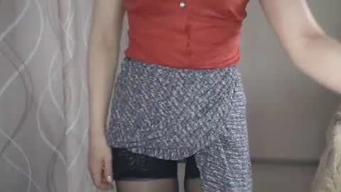 Sophiemisss online show from June 25, 6:29 am