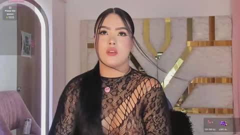 sophy  online show from June 2, 1:06 am