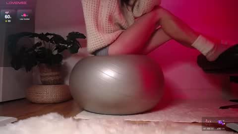 Monica online show from December 31, 12:21 am