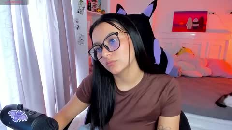 Snapshot of soy___lili chatting on September 17, 4:16 pm Lili online show from September 17, 4:16 pm