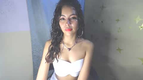 Snapshot of soy_miauhg chatting on September 27, 5:14 am Miauhg online show from September 27, 5:14 am
