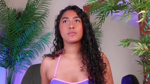 Juliana online show from May 30, 11:52 am
