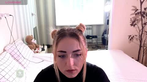 space danger online show from April 8, 9:44 am