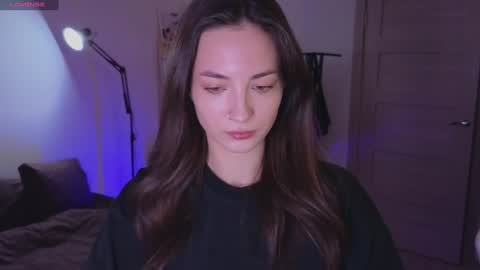 Roxy online show from December 9, 3:44 pm