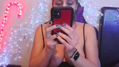 Tip 1 token  Follow me on instagram  Sparkle pinuppp online show from December 13, 11:13 am