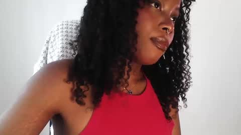 Soleil online show from October 3, 8:03 pm