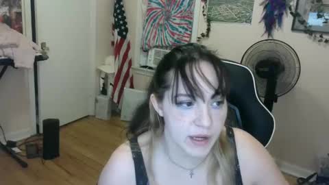 Snapshot of spawnofademon chatting on December 3, 10:26 am spawnofademon online show from December 3, 10:26 am