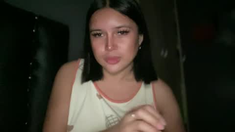 specialgirlxxx online show from July 28, 7:39 pm