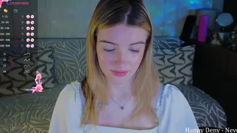 Snapshot of spicejessy chatting on February 25, 4:25 pm your sweet Jessy online show from February 25, 4:25 pm