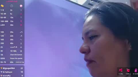 spicycolombianmom online show from June 11, 7:32 pm
