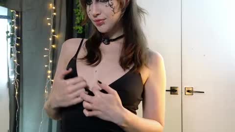 Sage online show from November 17, 9:59 pm