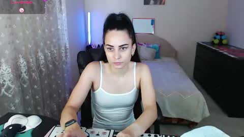 Tips are the best compliment to a woman online show from July 25, 7:59 am