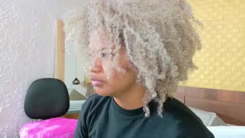 squirter_girl69 online show from December 22, 1:11 pm