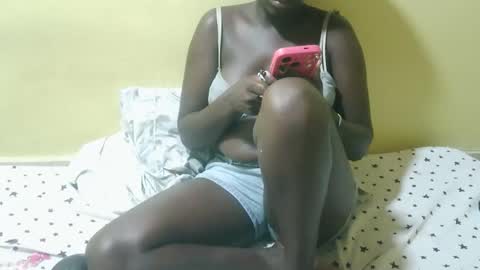 squirtypussie online show from April 18, 7:58 pm