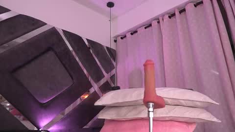 samantha online show from September 20, 7:45 pm