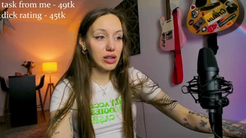 Anni if Im offline for a long time Im depressed feel free to support me offline online show from December 2, 12:39 pm