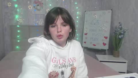 Stacey online show from October 14, 5:43 am