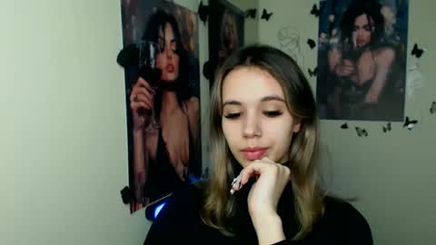 Stacy online show from December 1, 2:09 pm