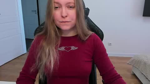 Stacy  online show from April 10, 10:32 am