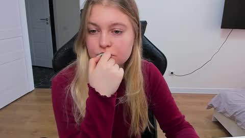 Stacy  online show from February 22, 11:13 am