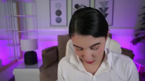 stacycooper_ online show from July 25, 7:21 pm