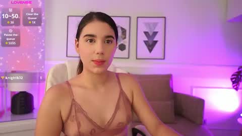 stacycooper_ online show from July 8, 7:27 pm