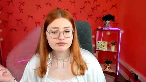 Stasey online show from December 18, 1:49 pm