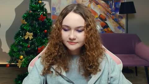 Violet online show from February 21, 6:52 pm