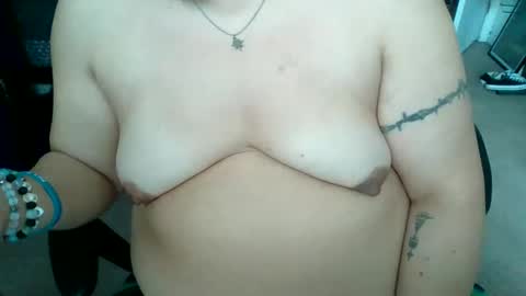 starella___saxxxton online show from April 19, 6:10 pm