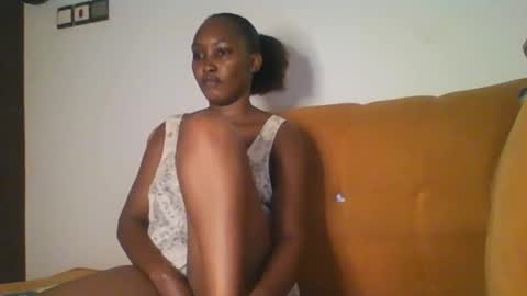 Snapshot of stargirl880271 chatting on January 26, 1:52 am isha online show from January 26, 1:52 am