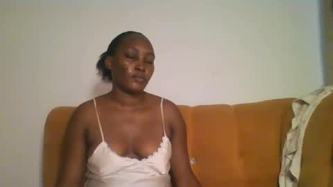 Snapshot of stargirl880271 chatting on February 23, 3:29 am isha online show from February 23, 3:29 am