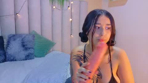 M O O N  online show from July 16, 3:00 am