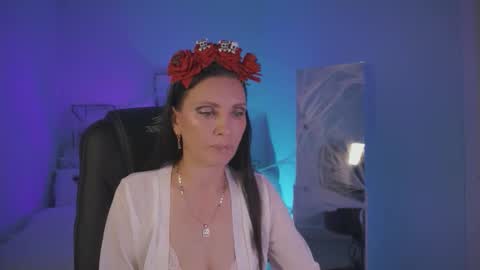 Avanessa May  Follow mommy online show from October 17, 7:44 am