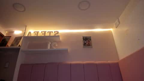 Stefa Gomez  online show from February 12, 11:45 am