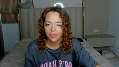 stella online show from April 14, 12:22 am