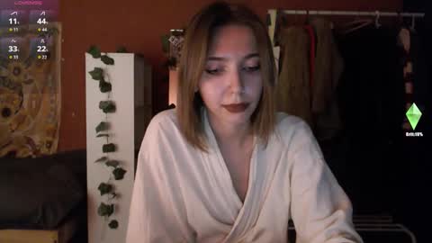 Snapshot of steph_fossst chatting on September 22, 6:17 pm Stephanie 3 online show from September 22, 6:17 pm
