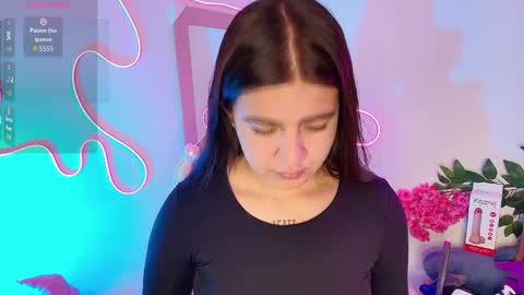 Emma online show from January 19, 2:30 am