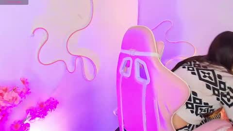 Emma online show from April 9, 6:52 am