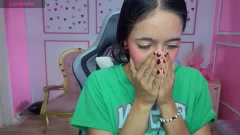 Stephania online show from February 9, 12:29 pm