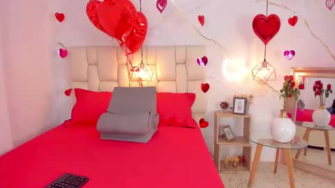 Snapshot of stephanysc chatting on February 15, 10:21 pm Stefanny online show from February 15, 10:21 pm