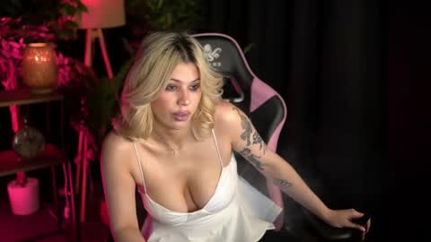 Mur   online show from April 25, 11:02 am