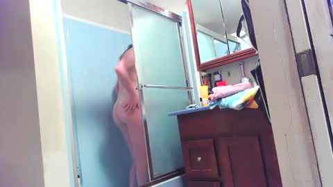 Stormythunder online show from April 4, 6:23 am