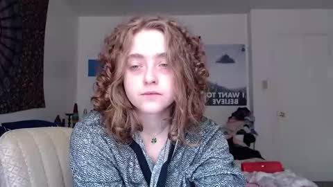 Strawberrylotsacake online show from February 9, 2:52 pm