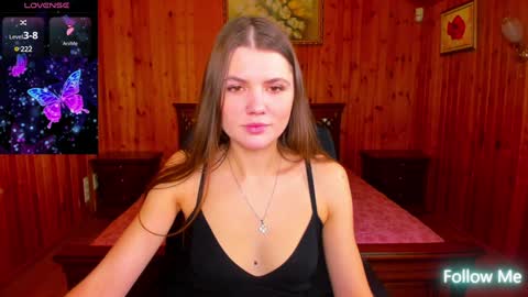 Strawberrylux online show from December 14, 7:18 am