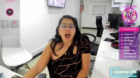 studcb_ online show from November 6, 12:05 am