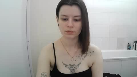 Megan online show from December 4, 8:42 pm