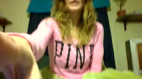 sub4you69brat online show from January 20, 5:48 am