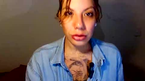 Nana online show from March 30, 1:54 pm