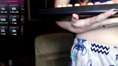 Polly online show from December 16, 5:00 pm