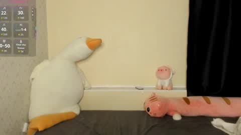 Chloe online show from April 20, 6:11 pm